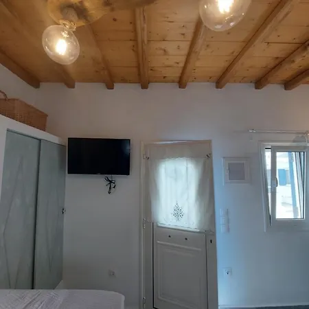 μπλε στουντιο 1 Holiday home *